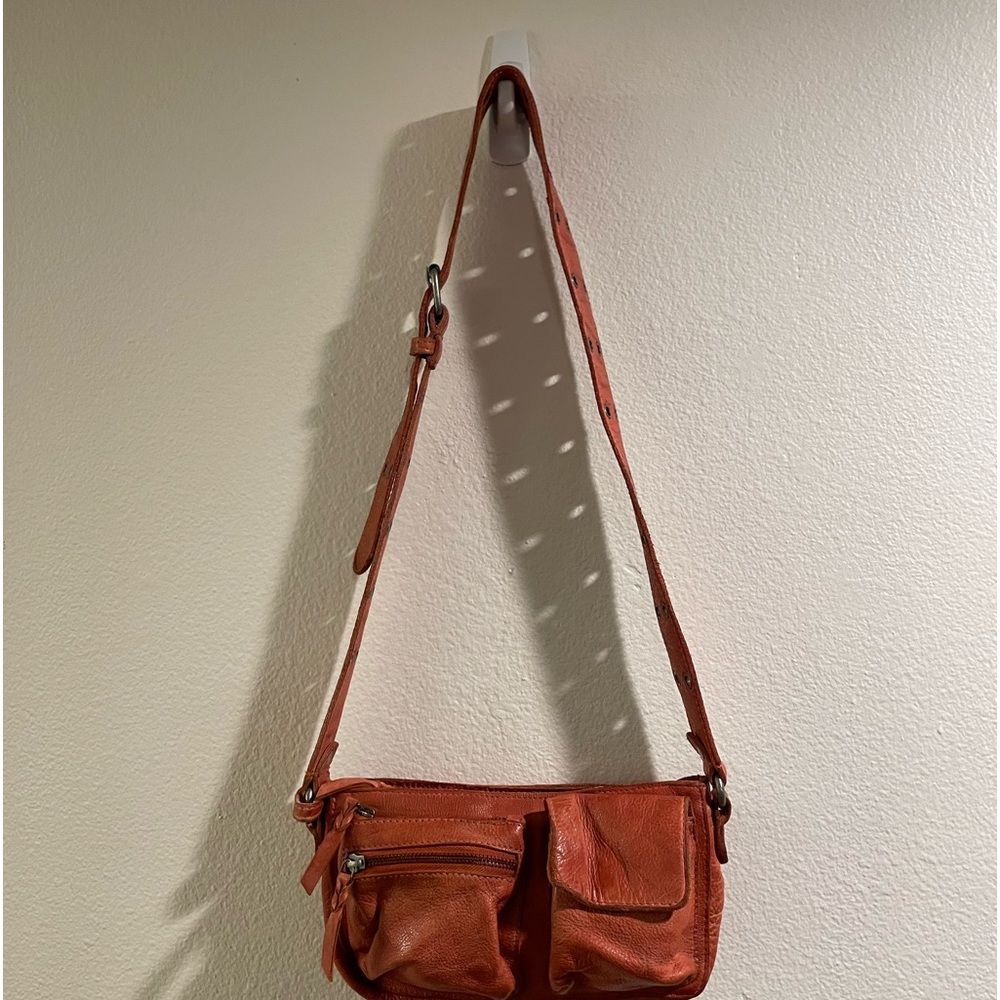 .FREE PEOPLE WADE SLINGS NWOT “TIGER LILY,” gorgeous orange color